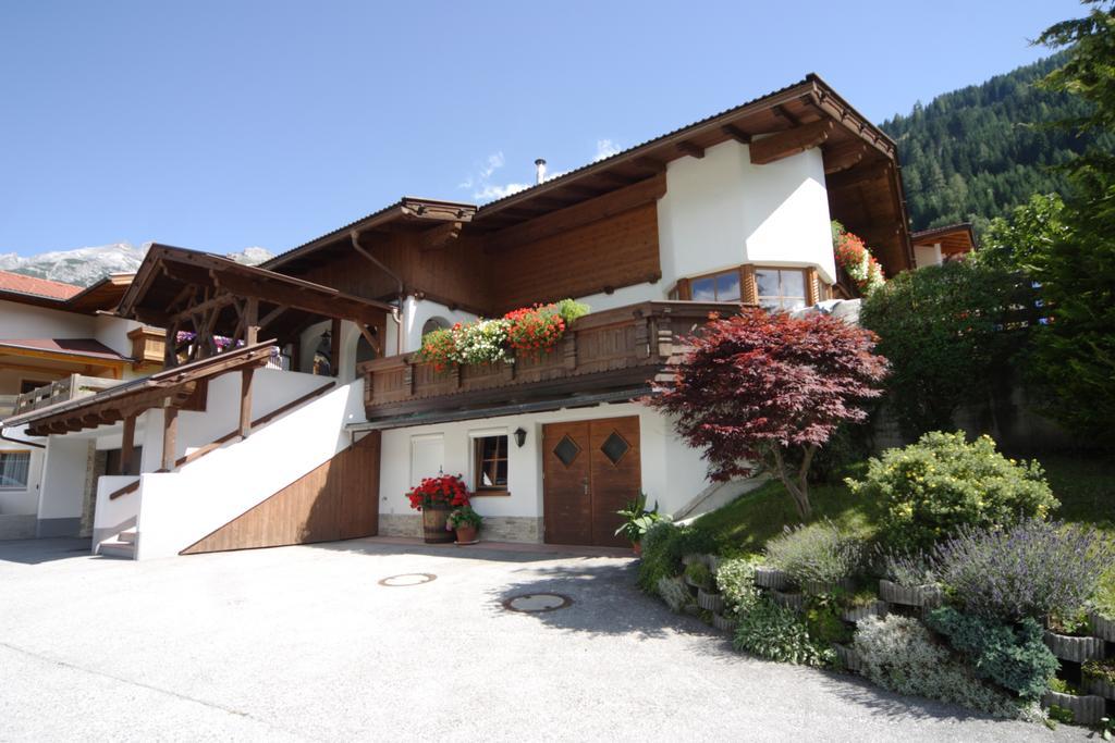 Ferienwohnung Mair Neustift im Stubaital Exterior foto